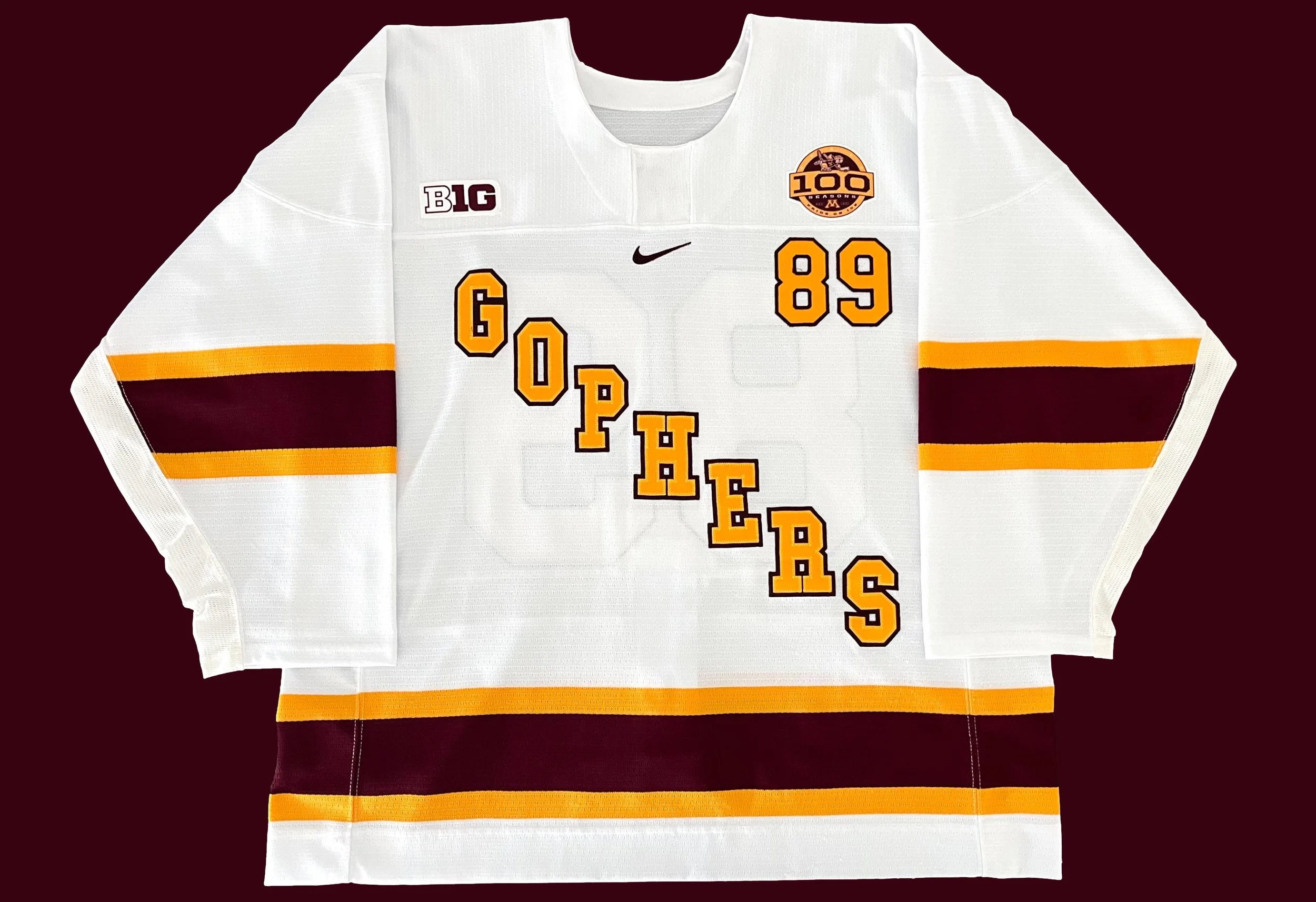 Matthew Knies 2021 2022 Minnesota Golden Gophers Hockey Throwback Set Game Worn Jersey Desert Hockey Threads
